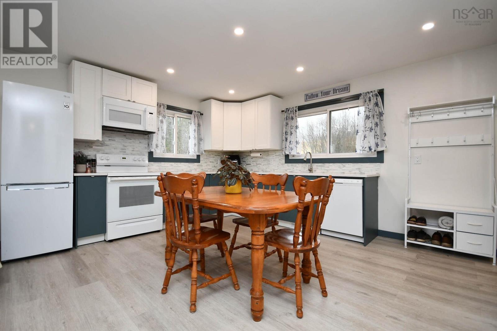 100 Cooks Mill Road, Carrolls Corner, Nova Scotia  B0N 1Y0 - Photo 7 - 202506461