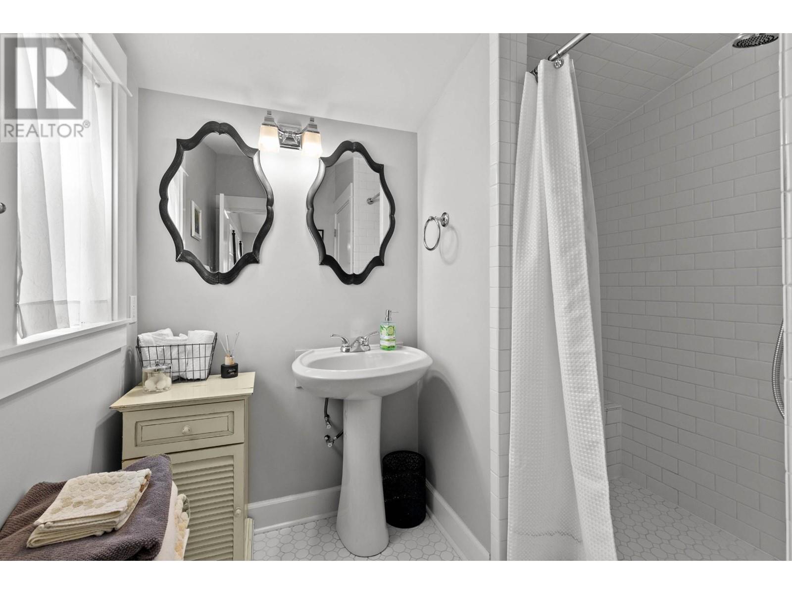 Property at 2451 Tranquille Road image 2