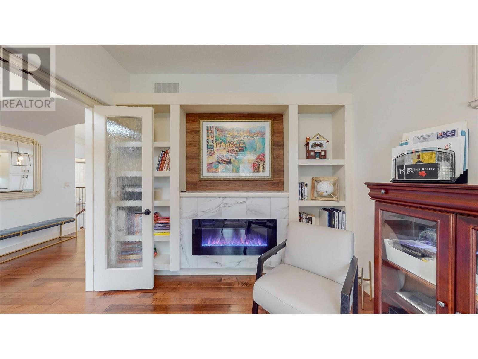Property at 4110 36th Avenue Unit# 4 image 5