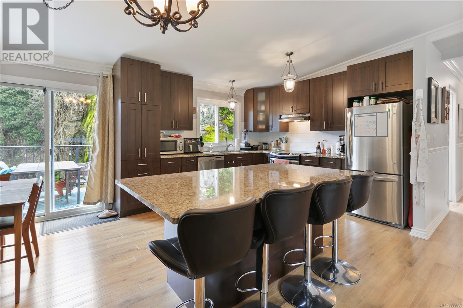 Property at 3313 Barrington Rd image 2
