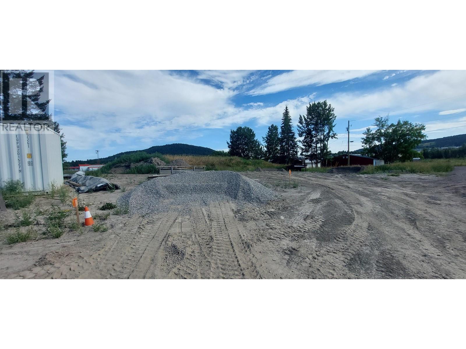 Property at 358 SANDHILL CRESCENT image 5