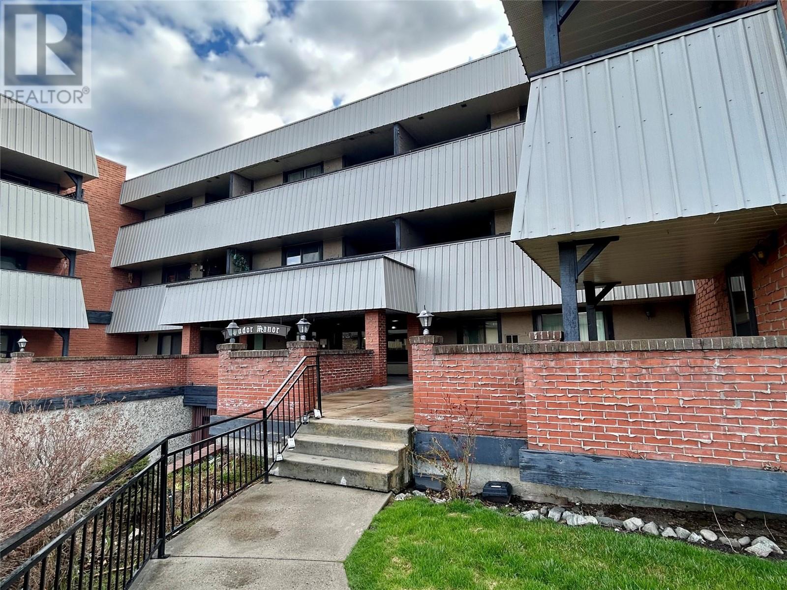 Property at 1665 Ufton Court Unit# 335 image 1