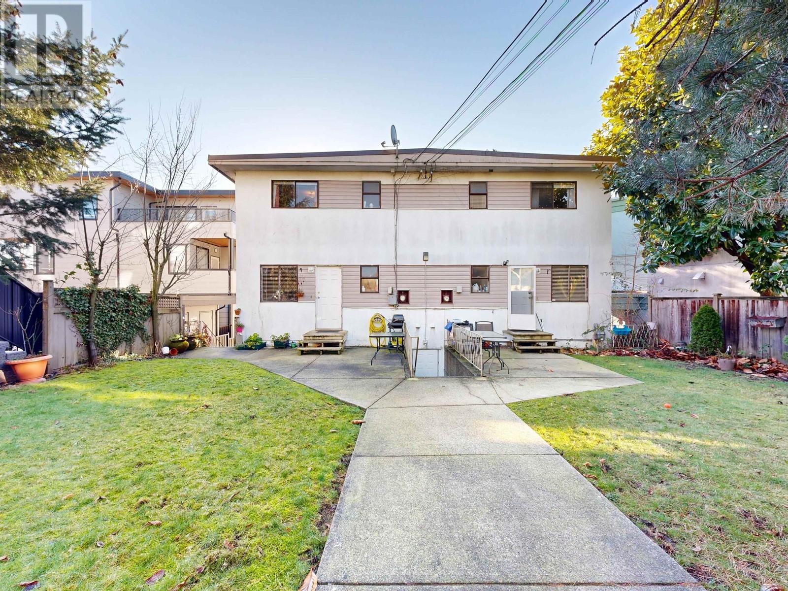 246 W 4th Street, North Vancouver, British Columbia  V7M 1H7 - Photo 12 - R2959374