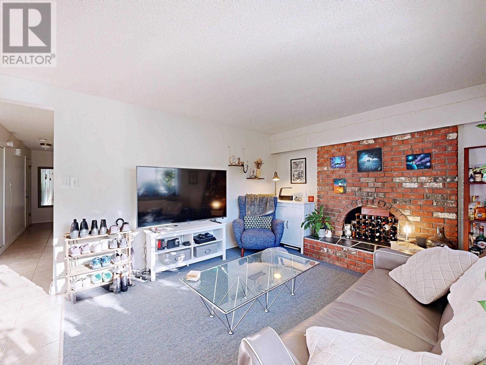 246 W 4th Street, North Vancouver, British Columbia  V7M 1H7 - Photo 31 - R2959374