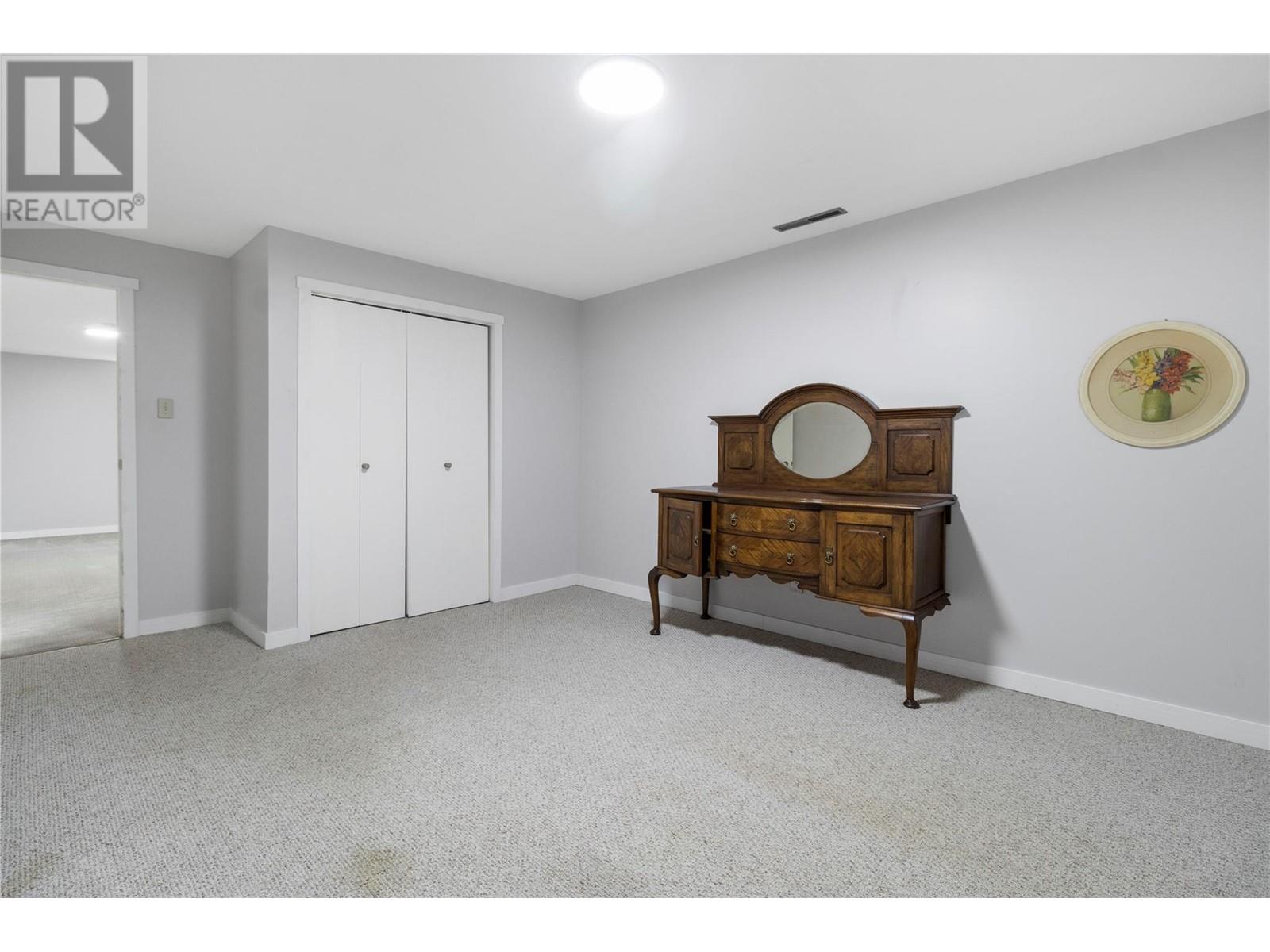 271 28 Street Ne, Salmon Arm, British Columbia  V1E 1Z8 - Photo 29 - 10340089