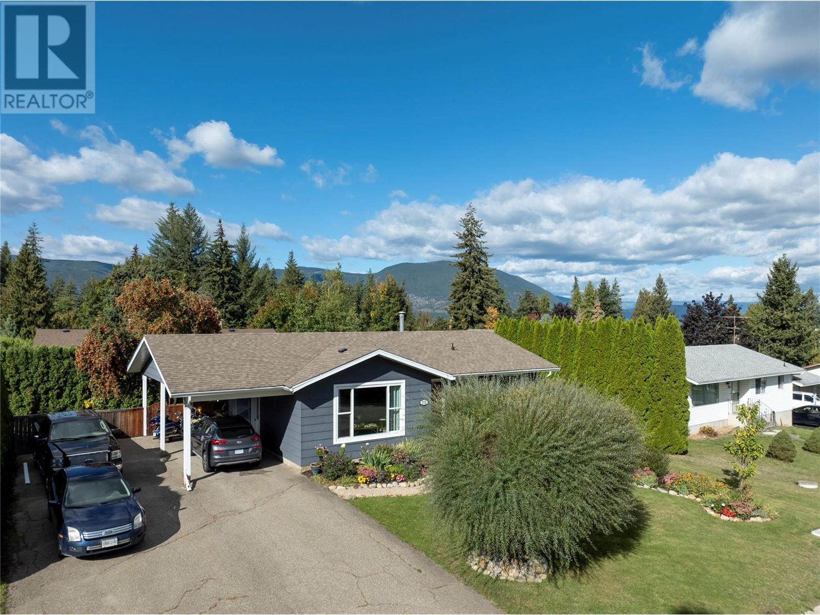 271 28 Street Ne, Salmon Arm, British Columbia  V1E 1Z8 - Photo 33 - 10340089