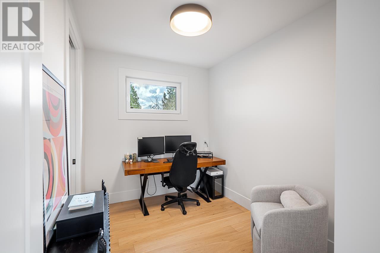 1024 London Street, New Westminster, British Columbia  V3M 3B8 - Photo 20 - R2983431