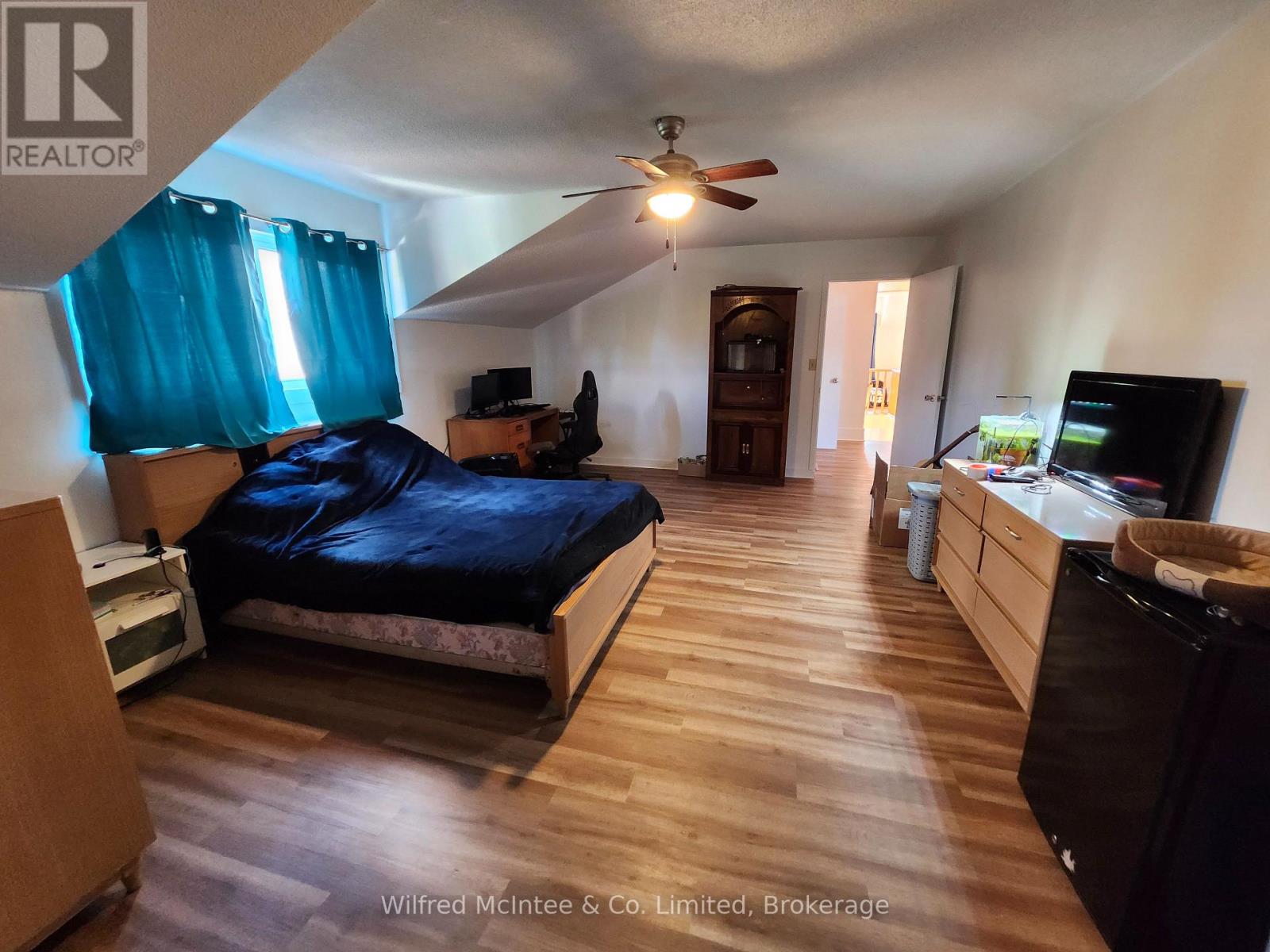 587 Gough Street, Huron-Kinloss, Ontario  N0G 2H0 - Photo 19 - X12055233