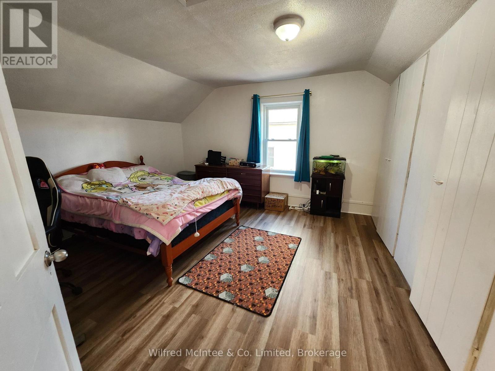 587 Gough Street, Huron-Kinloss, Ontario  N0G 2H0 - Photo 22 - X12055233