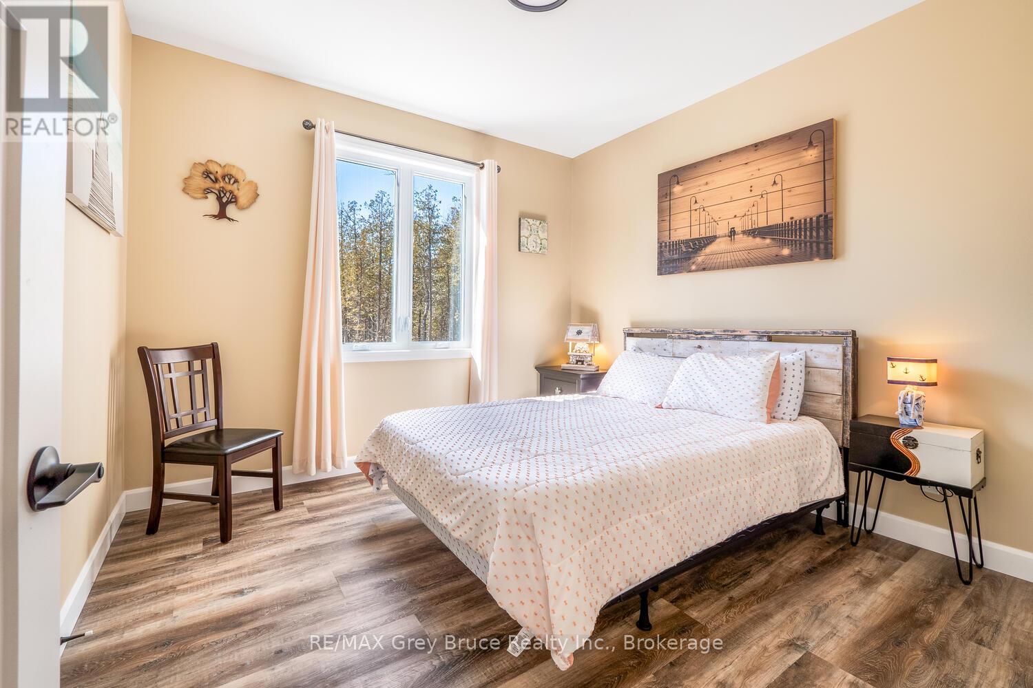 32 Devils Glen Road, Northern Bruce Peninsula, Ontario  N0H 2T0 - Photo 28 - X12055267