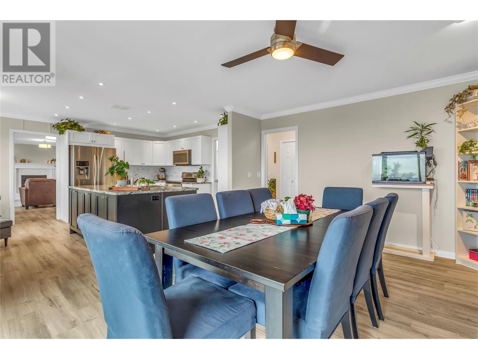 Property at 880 Ackerman Court image 2