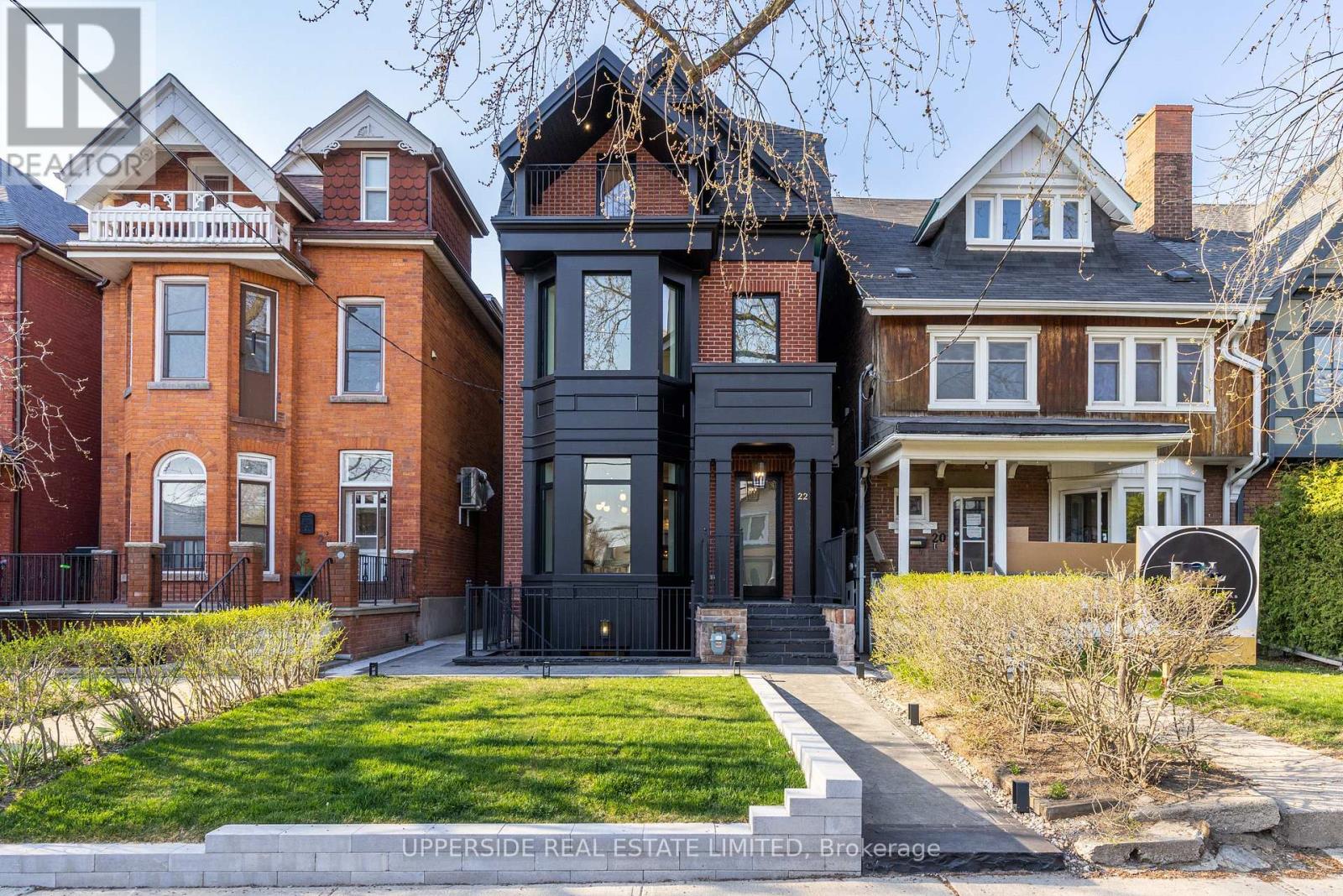 Property at 22 SHANNON STREET image 1
