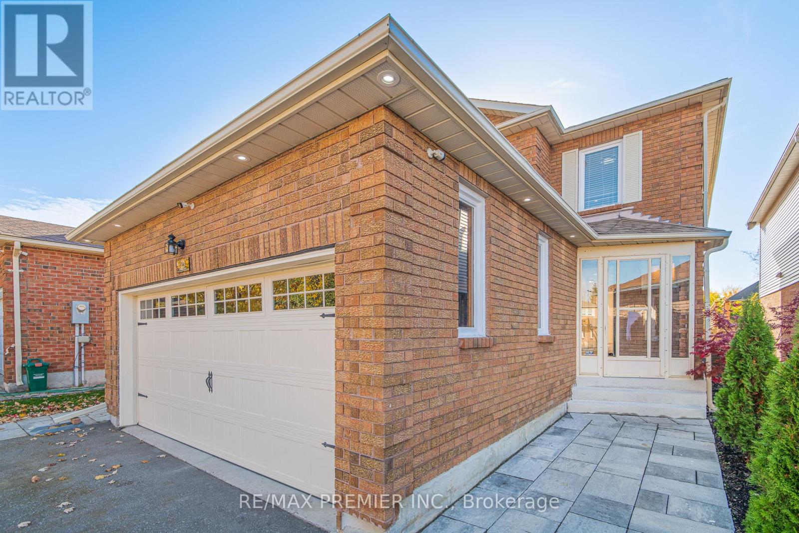 Property at 23 SUNBIRD BOULEVARD image 3