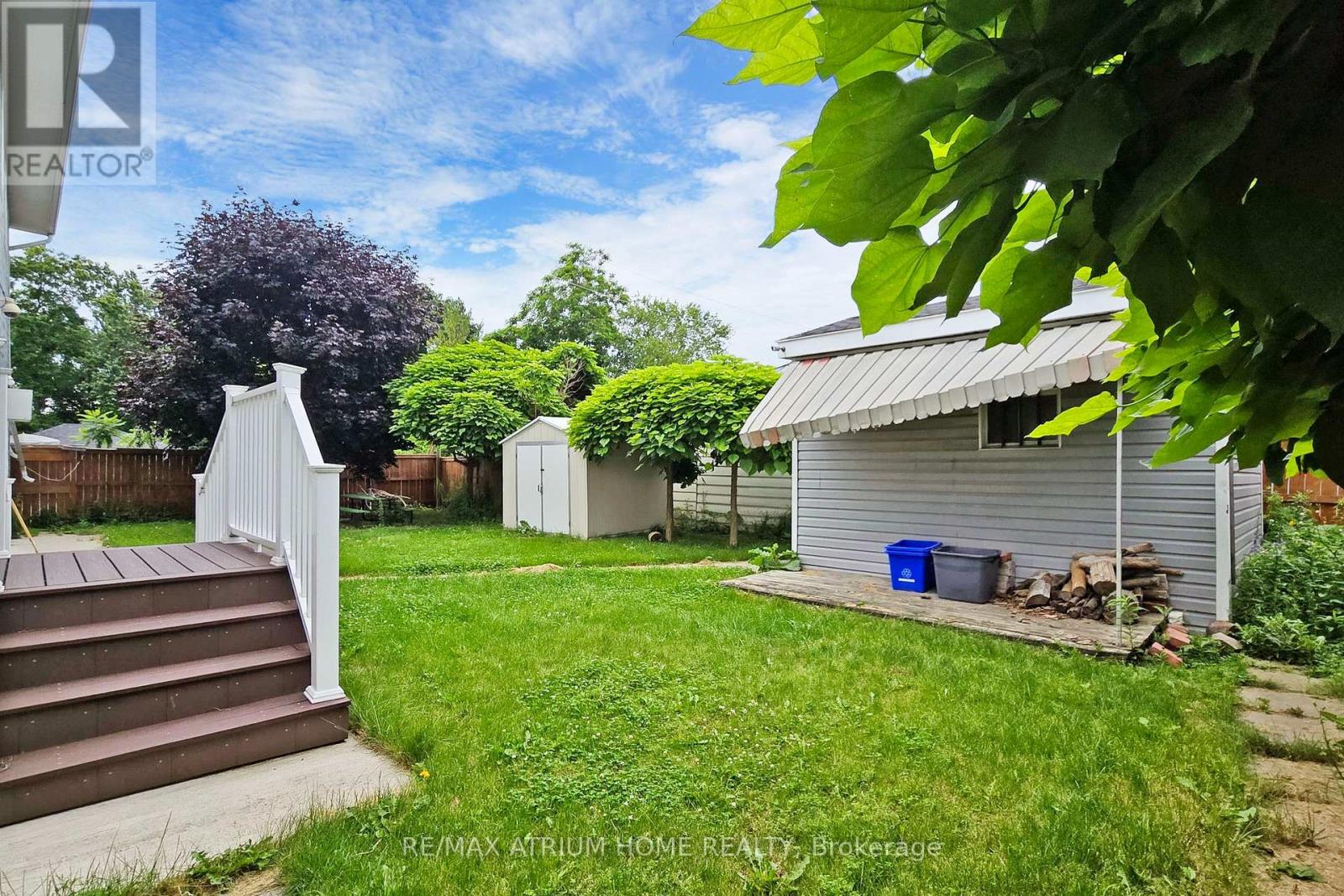 1242 Alexandra Avenue, Mississauga, Ontario  L5E 2A5 - Photo 20 - W12055226