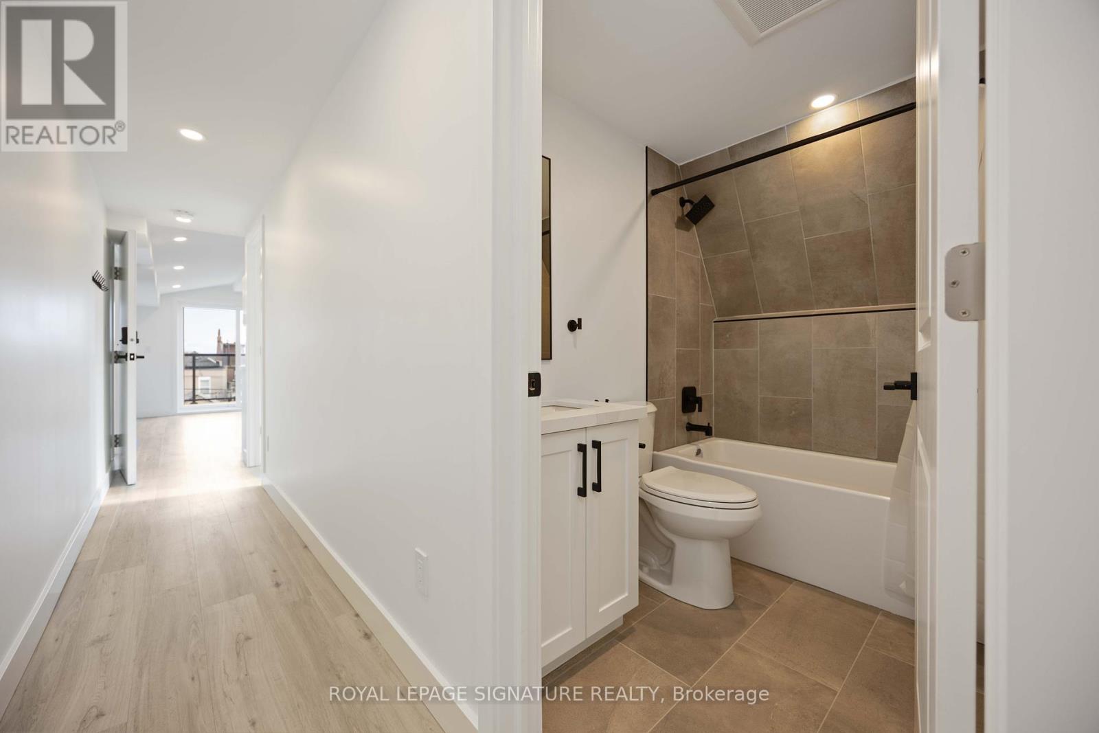 3 - 1085 Dovercourt Road, Toronto, Ontario  M6H 2X7 - Photo 9 - W12055270