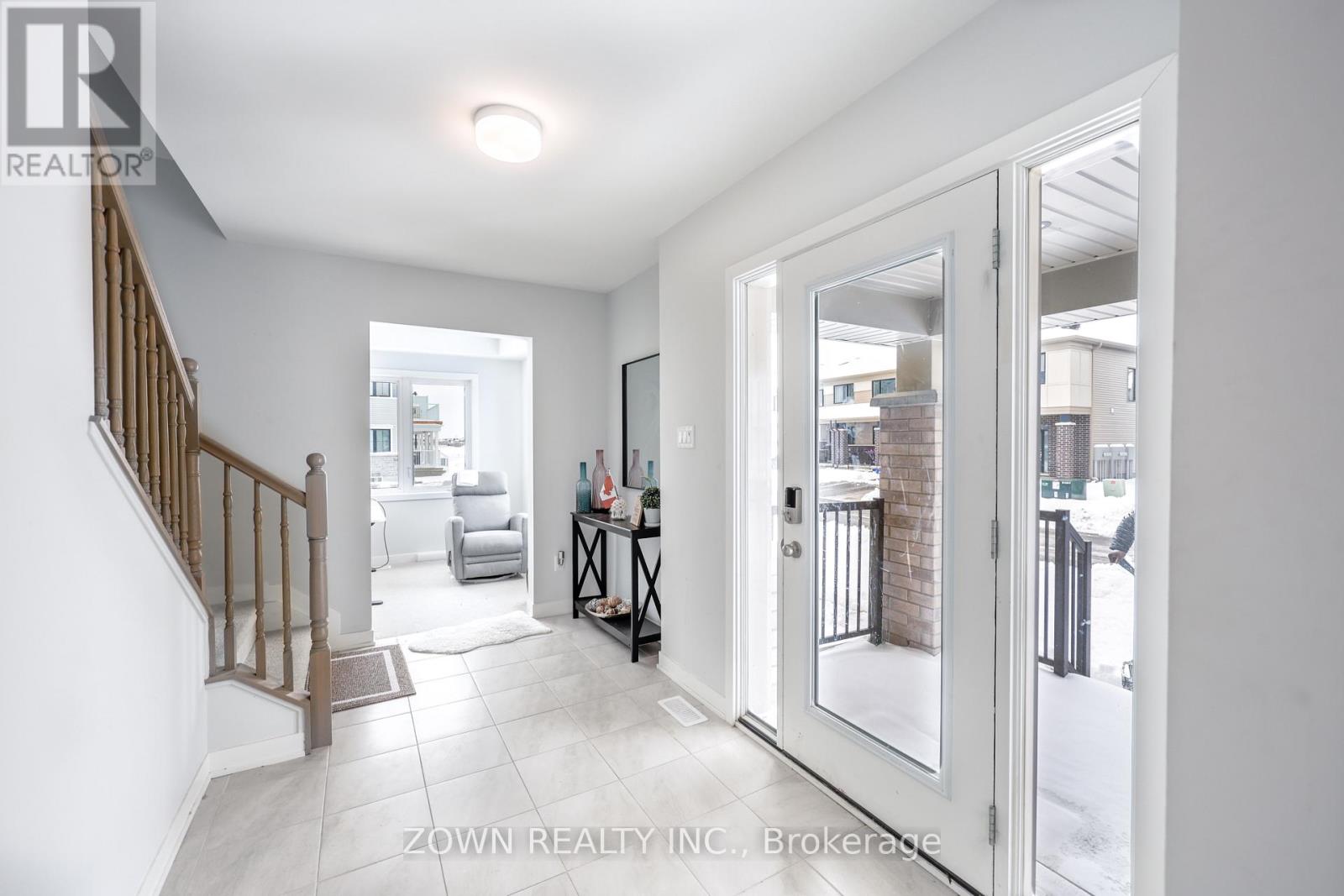Property at 21 STITCH MEWS image 5