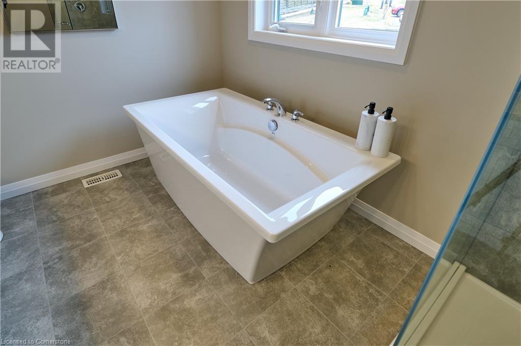 442 Westhaven Street, Waterloo, Ontario  N2T 0A4 - Photo 40 - 40712665