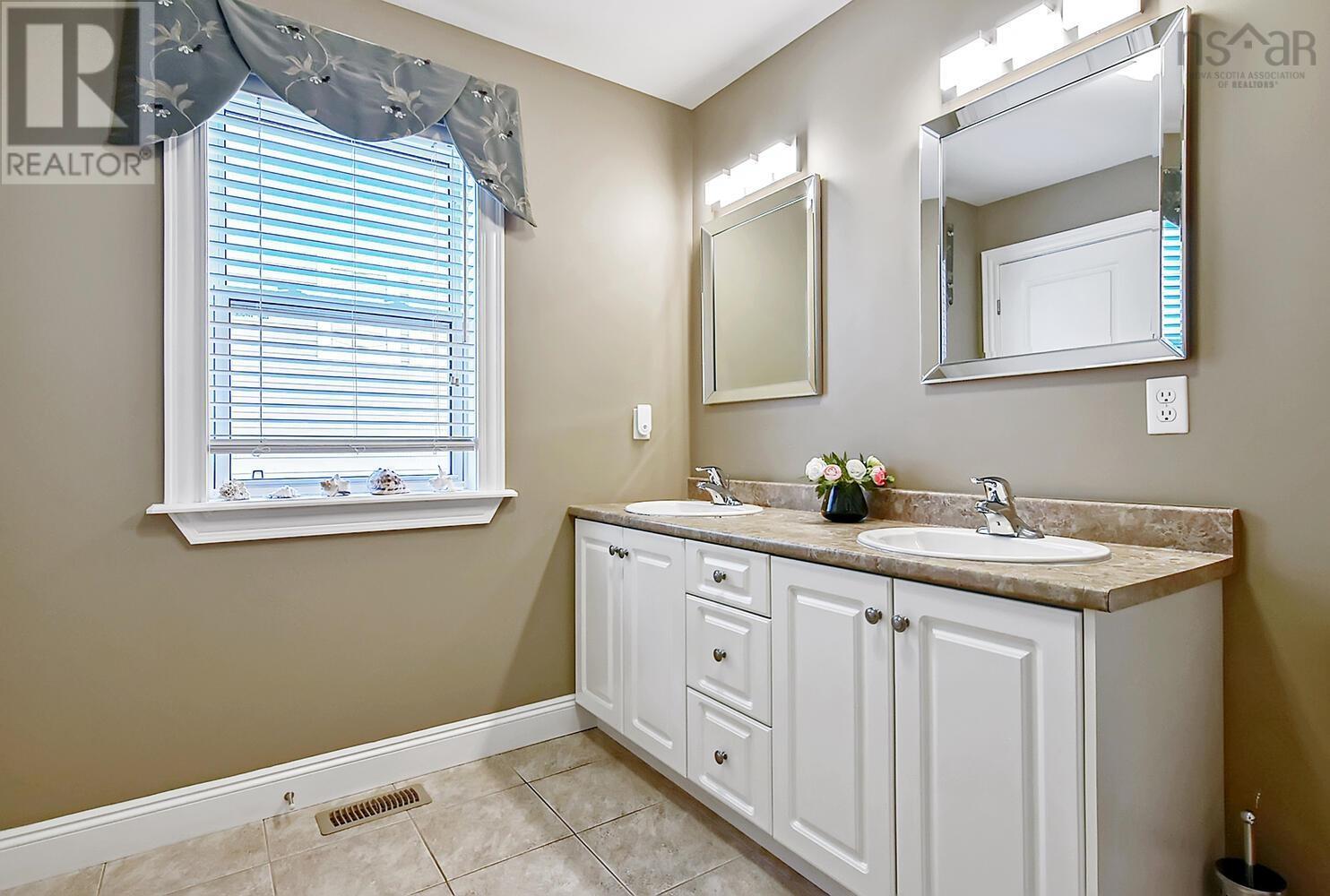 19 Capstone Crescent, Bedford, Nova Scotia  B4B 0H1 - Photo 22 - 202503227