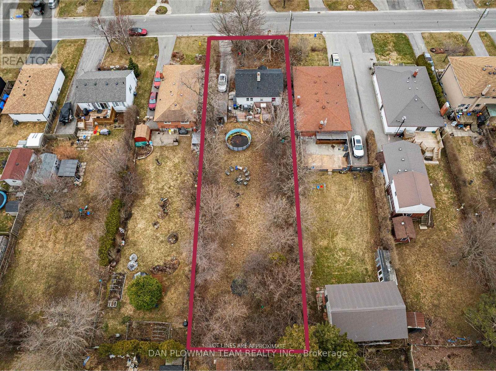 Property at 554 VETERANS ROAD image 1