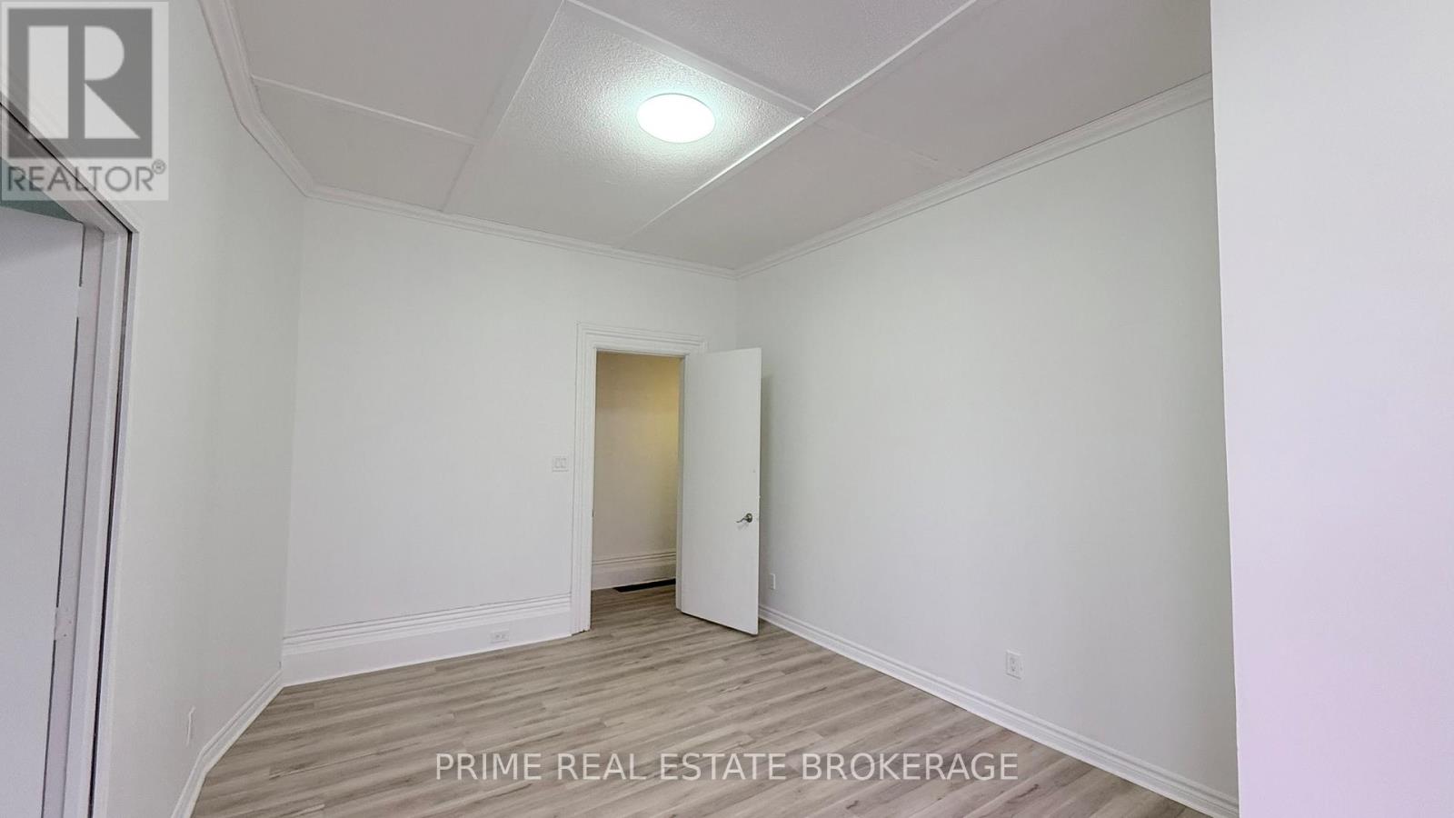 Property at MAIN FLOOR - 466 KING STREET image 5