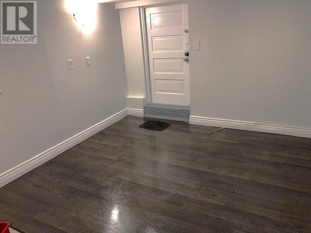 Listing Picture 16 of 22 : 4605 FRASER STREET, Vancouver / 溫哥華 - 魯藝地產 Yvonne Lu Group - MLS Medallion Club Member