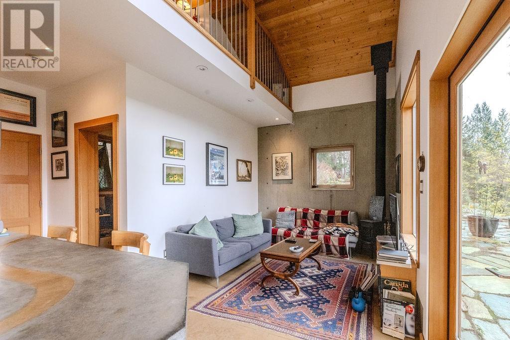 1572 Mountain Road, Gibsons, British Columbia  V0N 1V2 - Photo 26 - R2982723