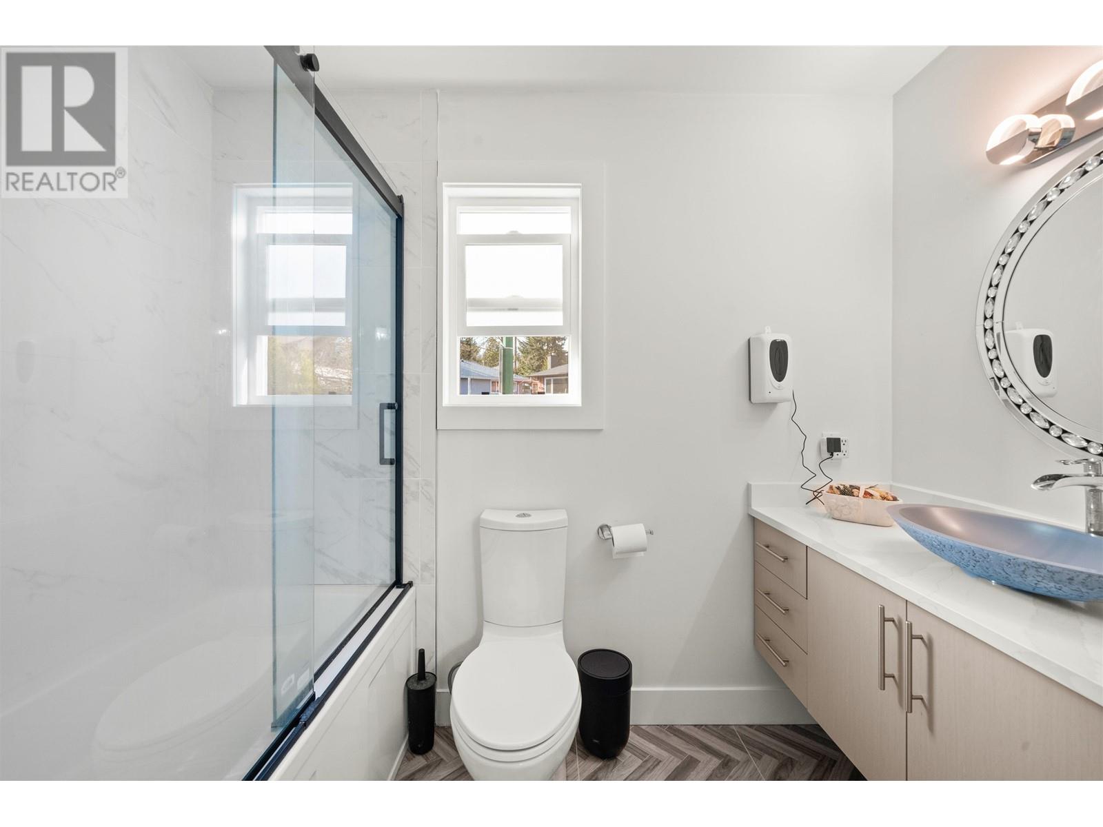2333 Kirkstone Road, North Vancouver, British Columbia  V7J 3M1 - Photo 23 - R2984397