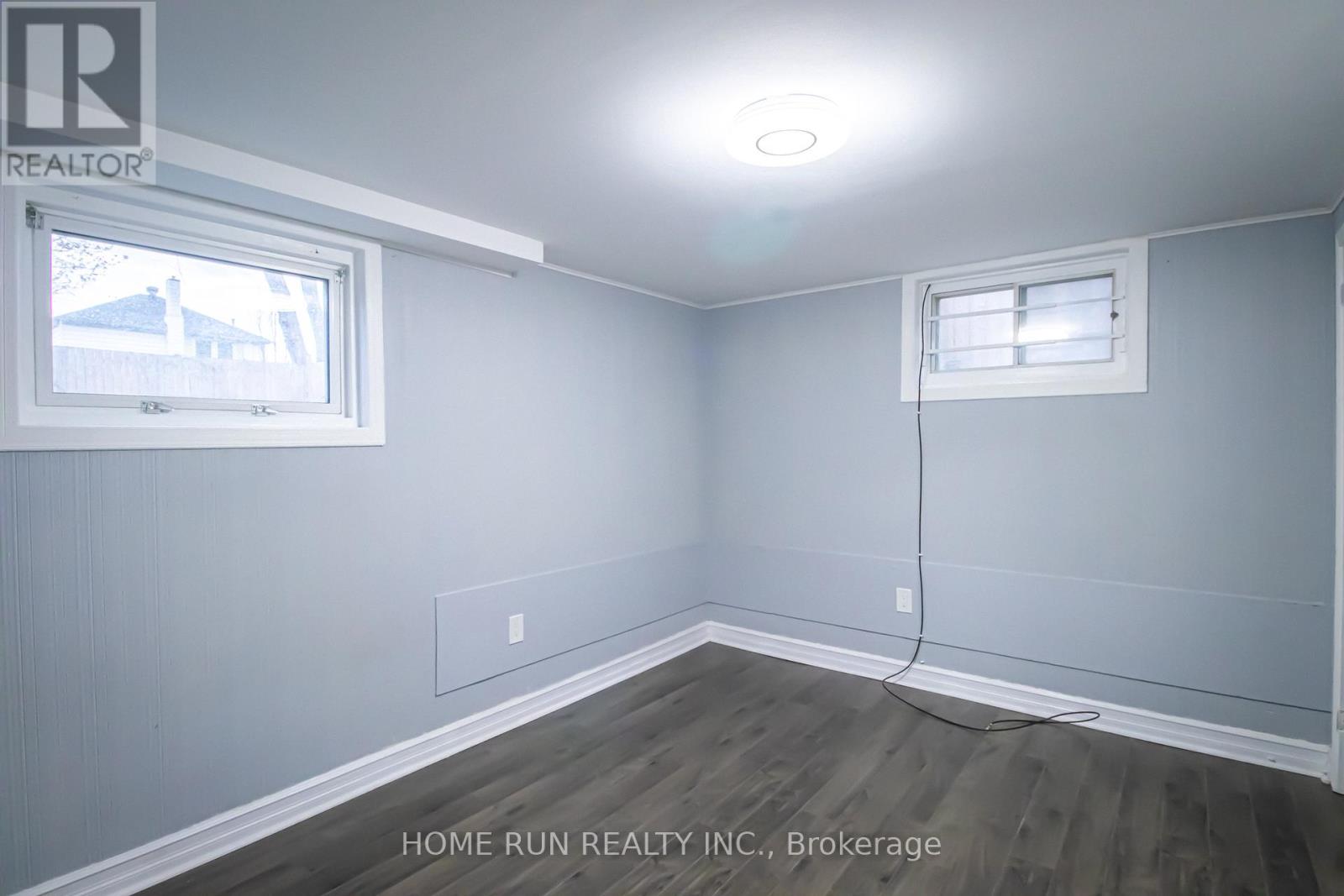 B - 98 Donald Street, Ottawa, Ontario  K1K 1N2 - Photo 14 - X12055057