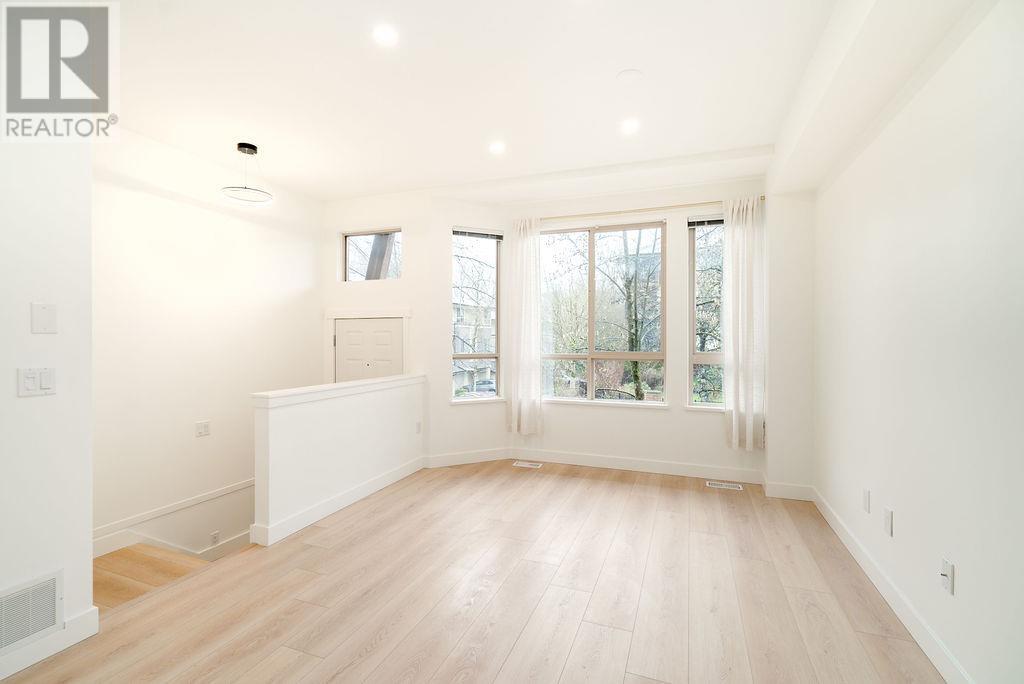 100 100 Klahanie Drive, Port Moody, British Columbia  V3H 5K3 - Photo 12 - R2984814