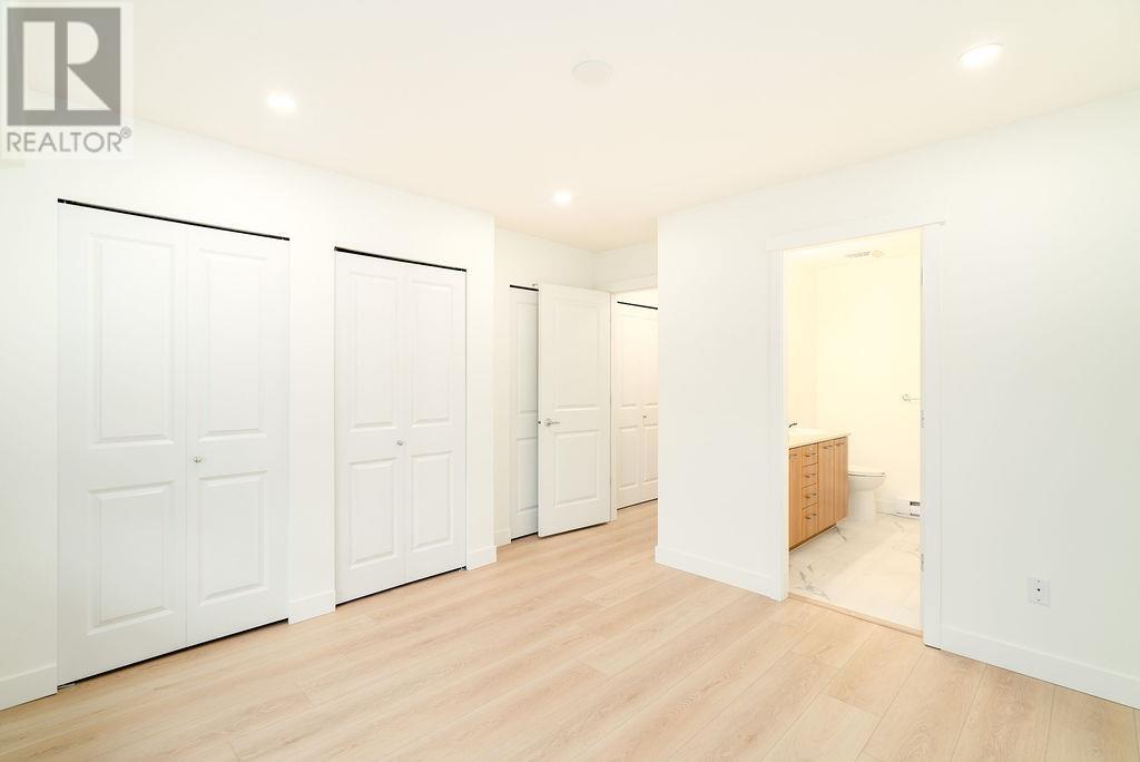 100 100 Klahanie Drive, Port Moody, British Columbia  V3H 5K3 - Photo 26 - R2984814