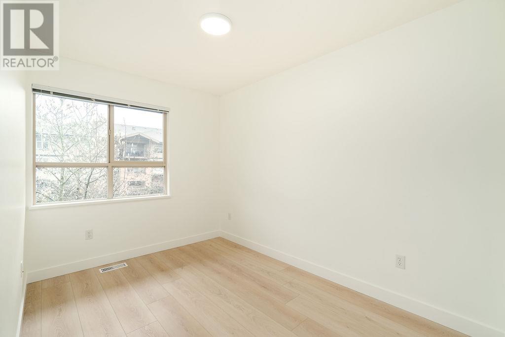 100 100 Klahanie Drive, Port Moody, British Columbia  V3H 5K3 - Photo 33 - R2984814