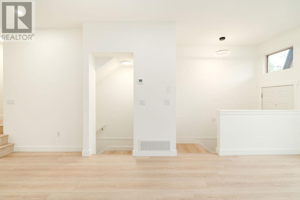 100 100 Klahanie Drive, Port Moody, British Columbia  V3H 5K3 - Photo 35 - R2984814