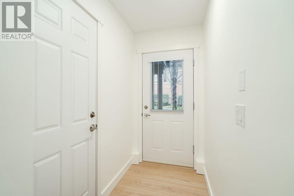 100 100 Klahanie Drive, Port Moody, British Columbia  V3H 5K3 - Photo 36 - R2984814