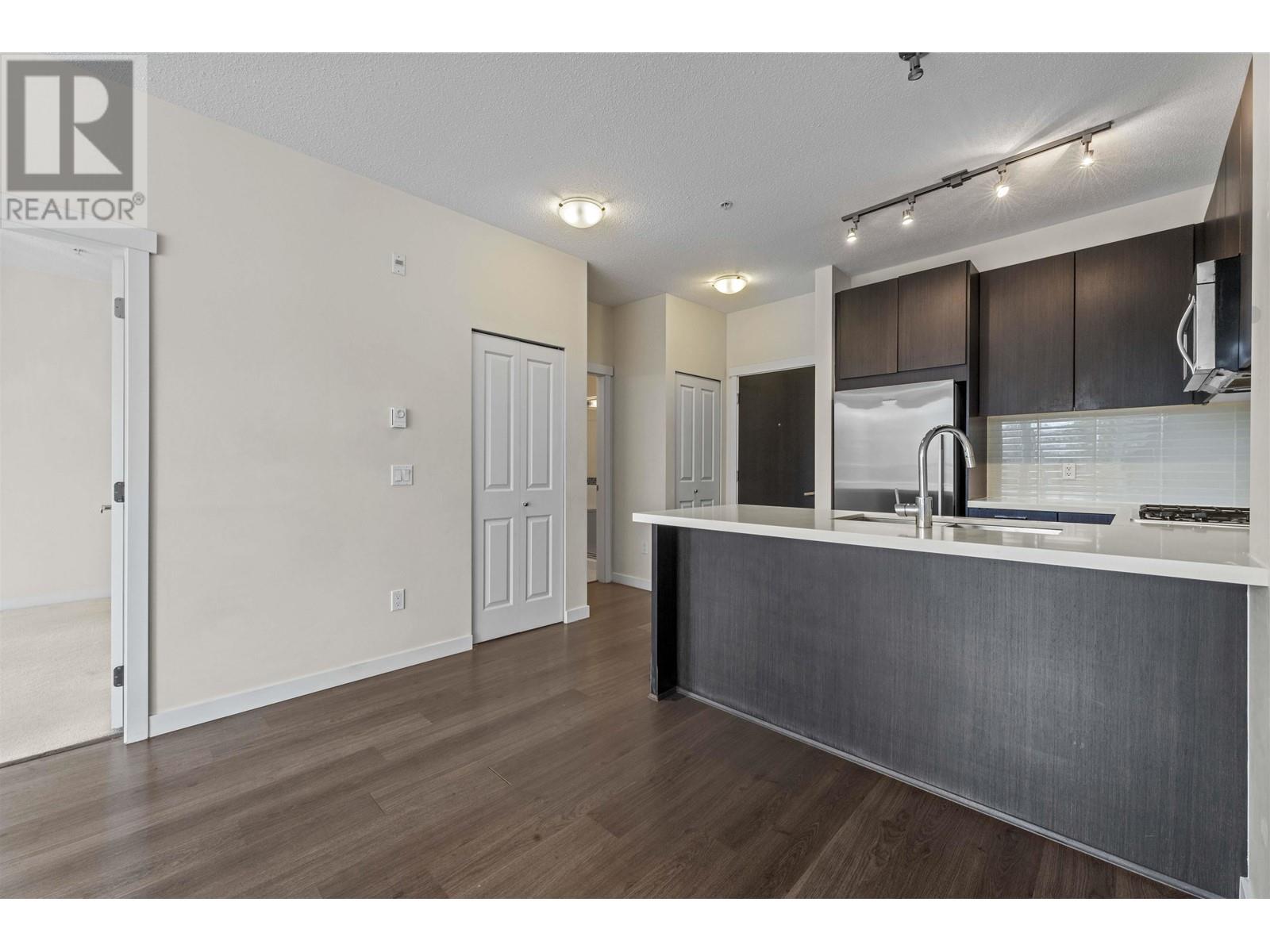 305 717 Chesterfield Avenue, North Vancouver, British Columbia  V7M 3L8 - Photo 7 - R2984822