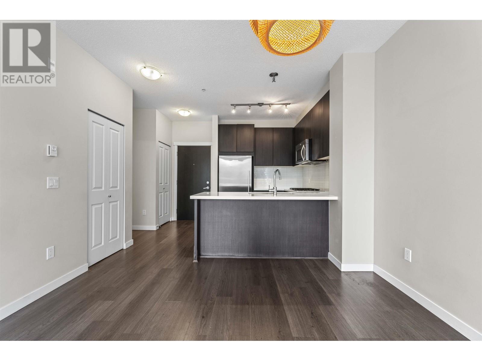 305 717 Chesterfield Avenue, North Vancouver, British Columbia  V7M 3L8 - Photo 8 - R2984822