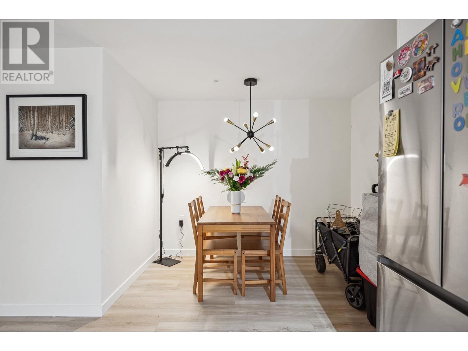 207 232 Sixth Street, New Westminster, British Columbia  V3L 3A4 - Photo 11 - R2984827