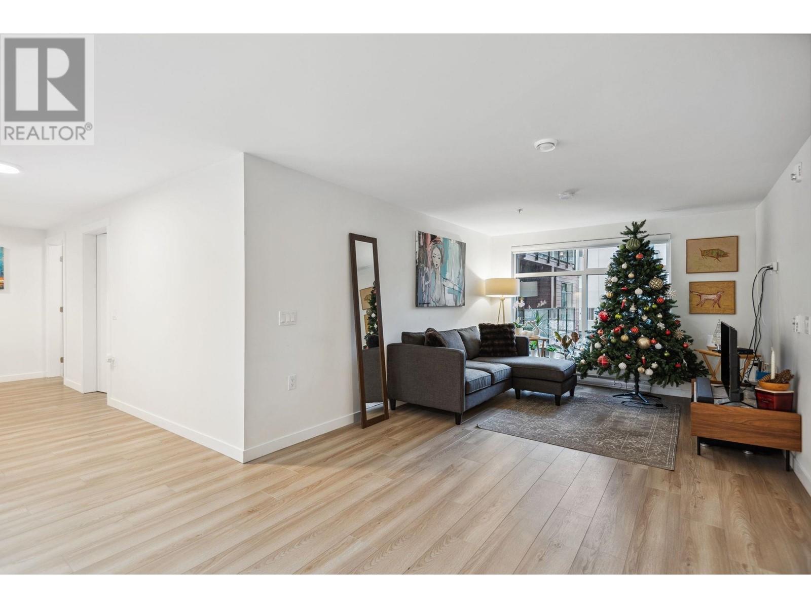 207 232 Sixth Street, New Westminster, British Columbia  V3L 3A4 - Photo 17 - R2984827