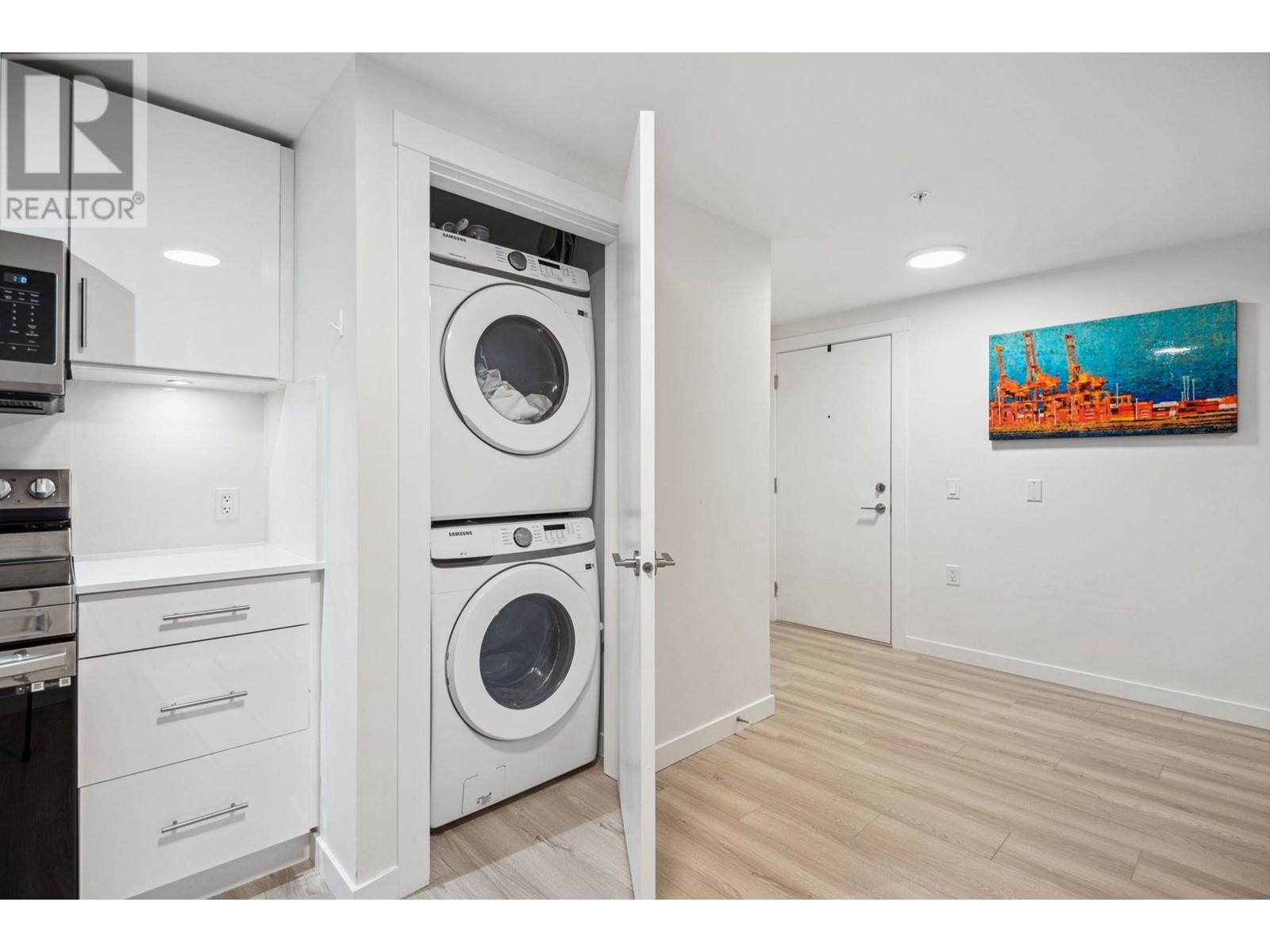207 232 Sixth Street, New Westminster, British Columbia  V3L 3A4 - Photo 19 - R2984827