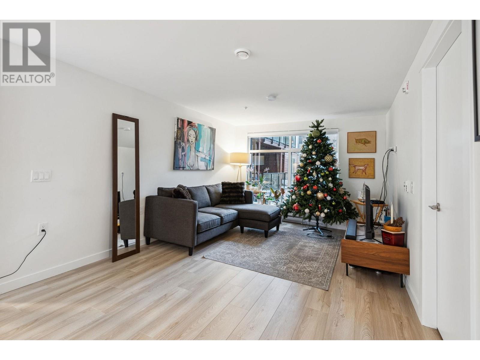207 232 Sixth Street, New Westminster, British Columbia  V3L 3A4 - Photo 8 - R2984827