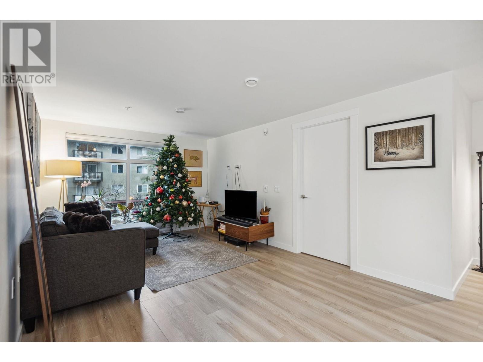 207 232 Sixth Street, New Westminster, British Columbia  V3L 3A4 - Photo 9 - R2984827