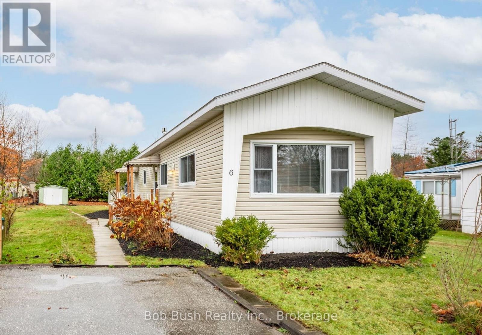 6 - 5263 Elliott Side Road, Tay, Ontario  L4R 4K3 - Photo 2 - S12055312