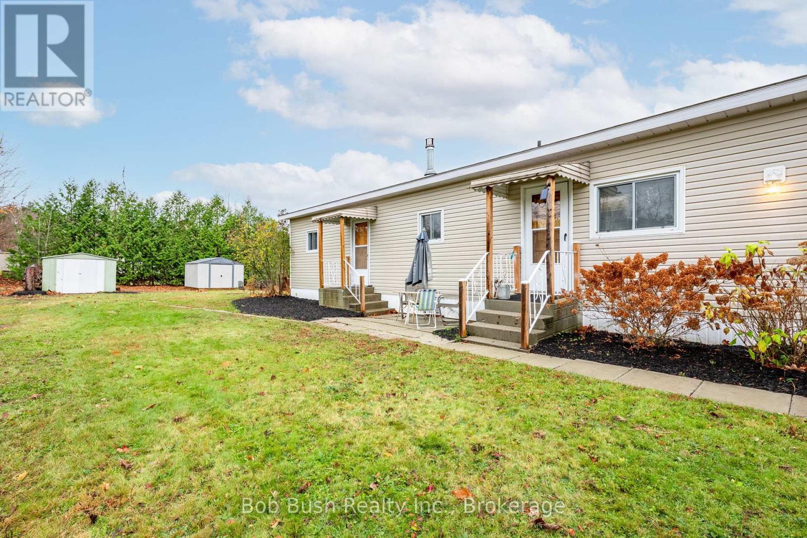 6 - 5263 Elliott Side Road, Tay, Ontario  L4R 4K3 - Photo 4 - S12055312