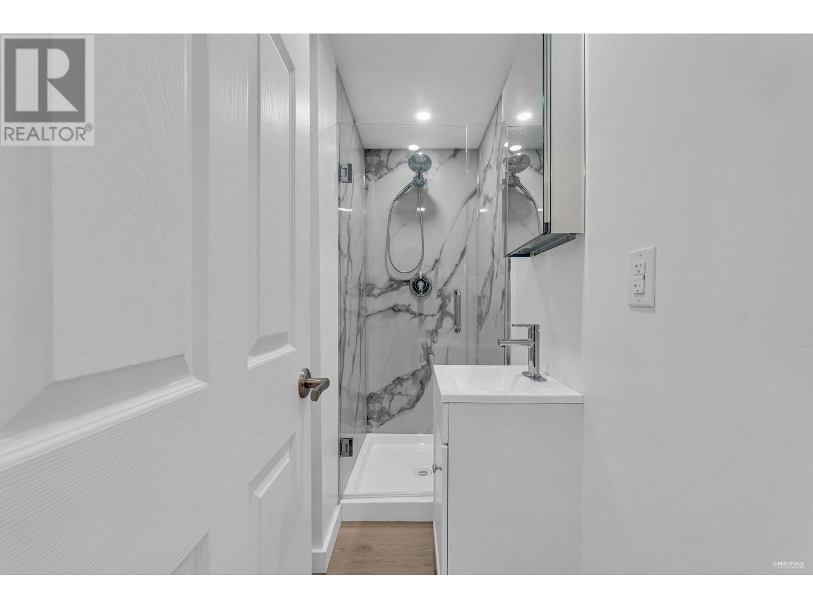 1165 E Pender Street, Vancouver, British Columbia  V6A 1W6 - Photo 19 - R2984803