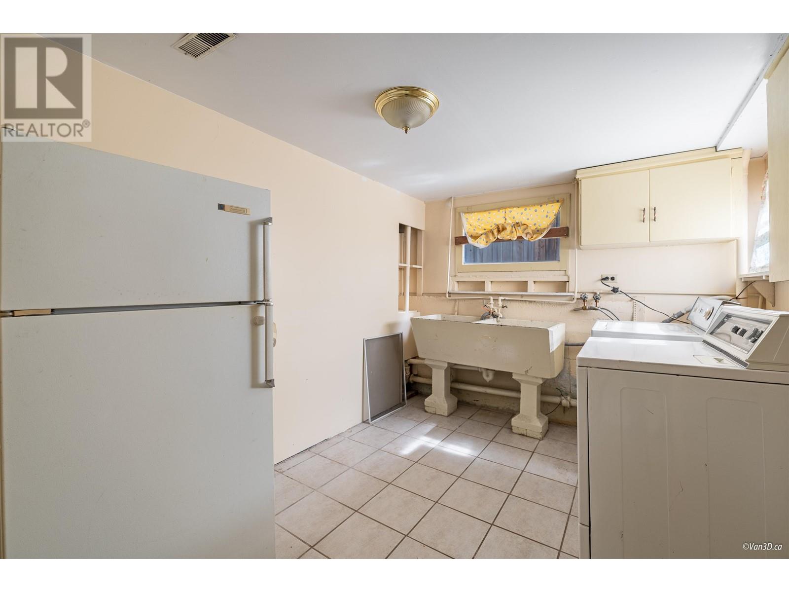 122 W 47th Avenue, Vancouver, British Columbia  V5Y 2X9 - Photo 35 - R2984805