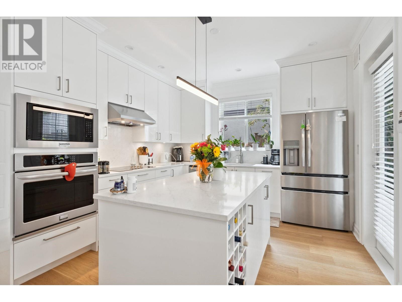 2459 Mathers Avenue, West Vancouver, British Columbia  V7V 2H9 - Photo 15 - R2984839