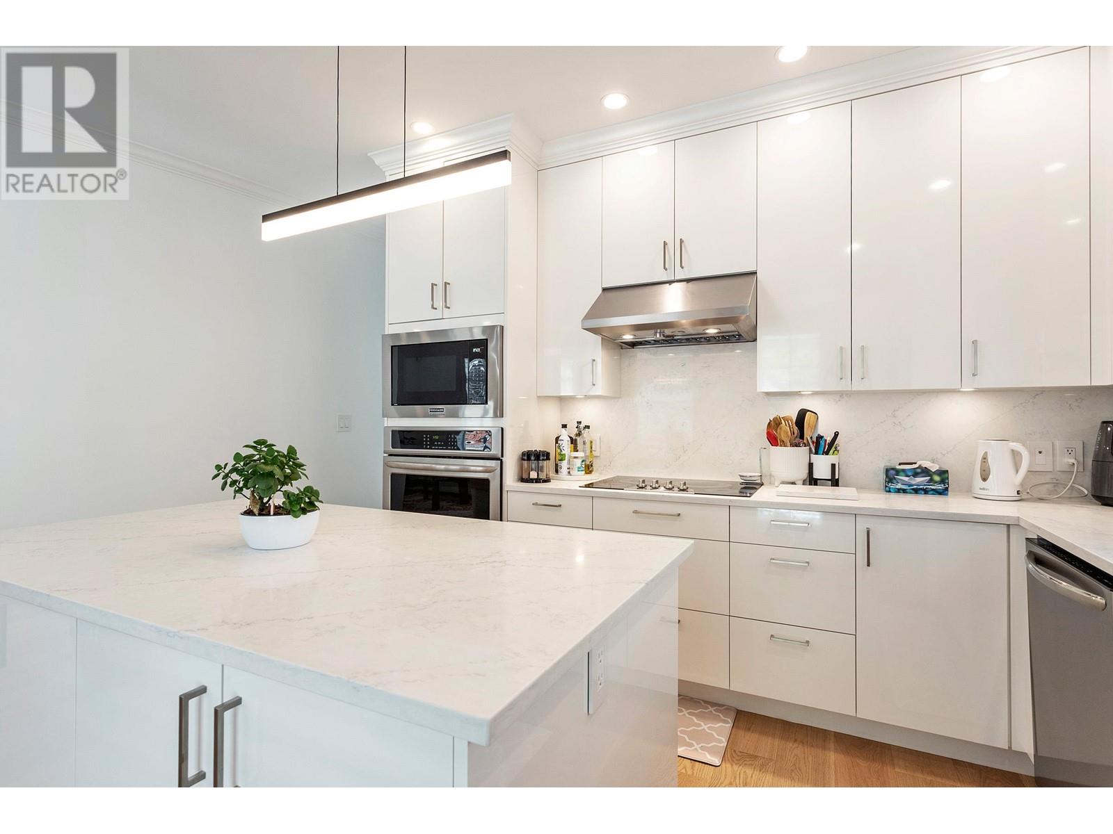 2459 Mathers Avenue, West Vancouver, British Columbia  V7V 2H9 - Photo 17 - R2984839