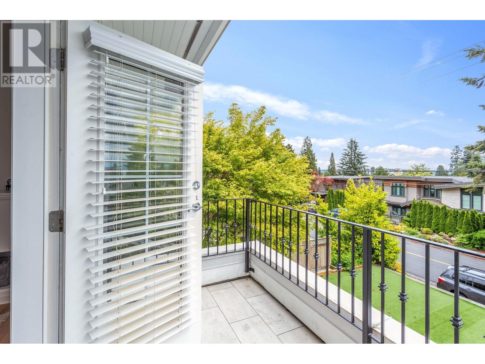 2459 Mathers Avenue, West Vancouver, British Columbia  V7V 2H9 - Photo 26 - R2984839