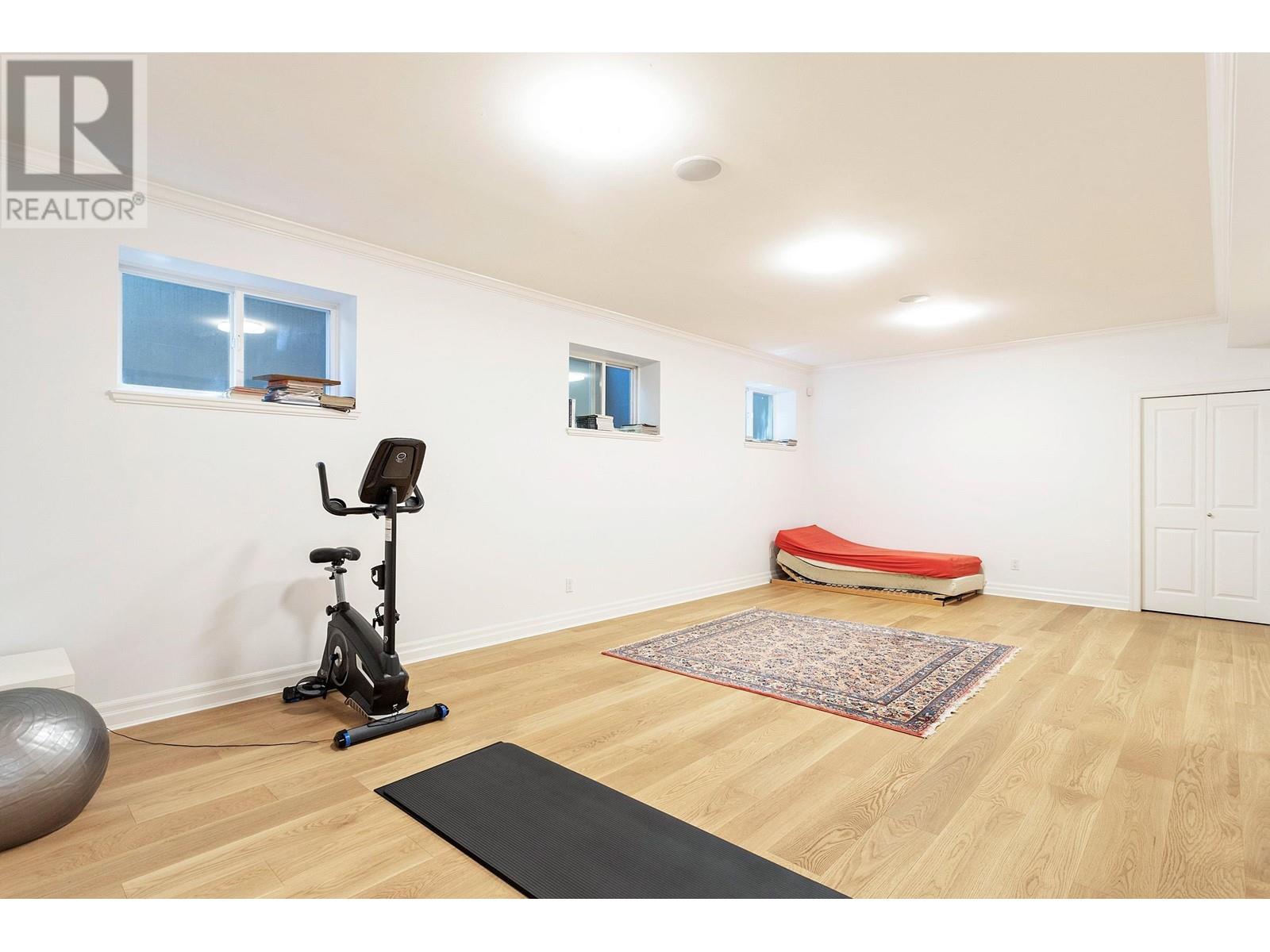 2459 Mathers Avenue, West Vancouver, British Columbia  V7V 2H9 - Photo 36 - R2984839