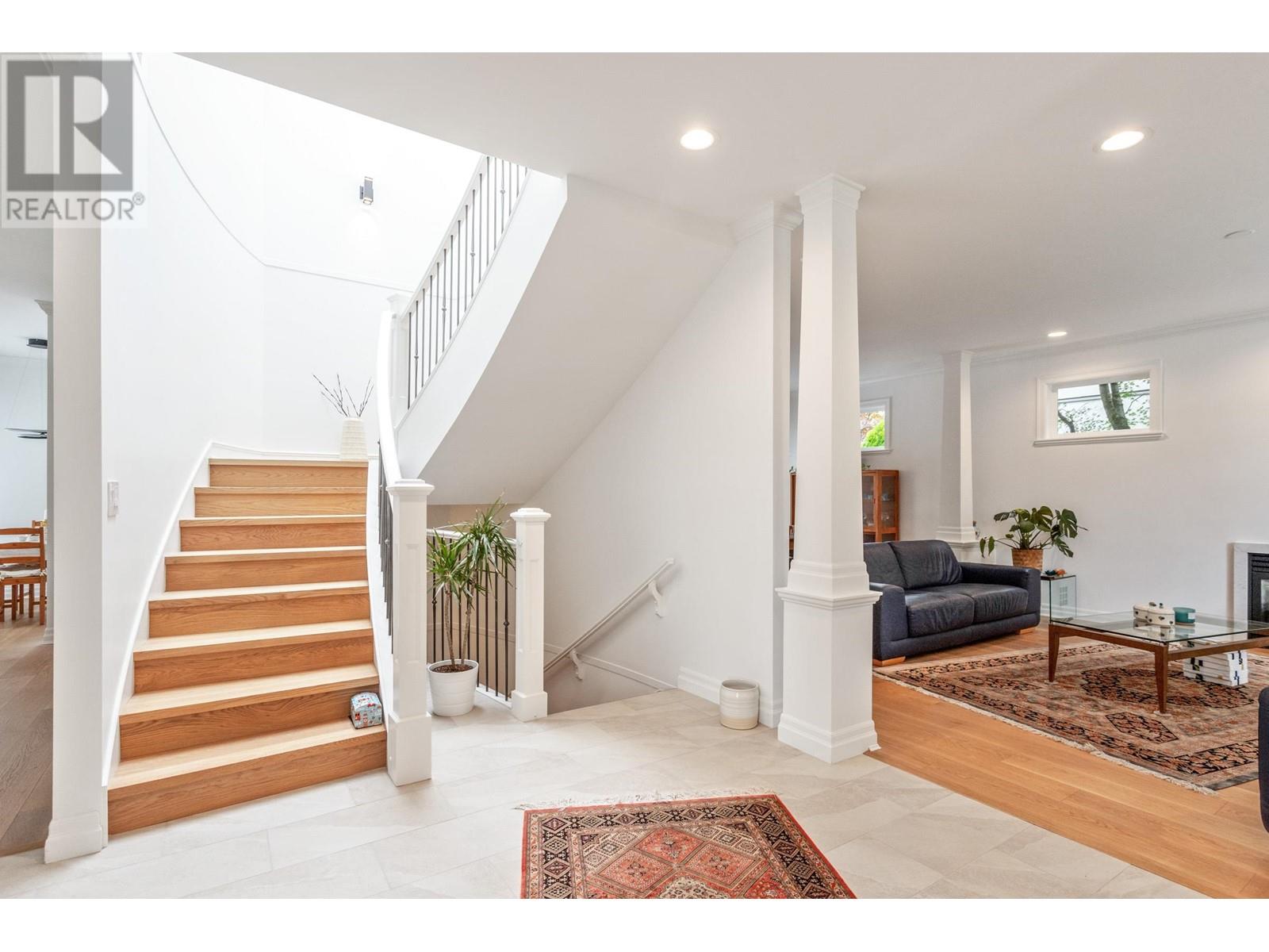 Property at 2459 MATHERS AVENUE image 4