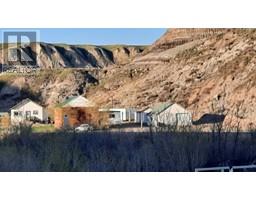 701 Secondary 576 Highway North Drumheller, Drumheller, Ca